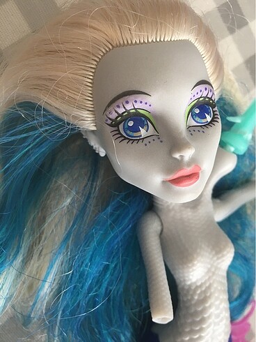 Beden Monster high