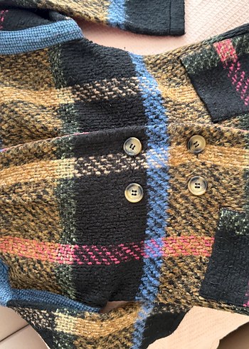 Düğmeli Çok Renkli Yün Kadın Kaban - Görsel 3