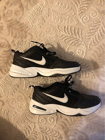 Nike air monarch spor ayakkabı