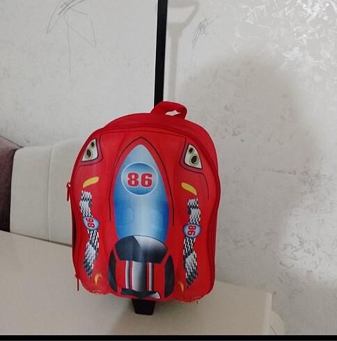 Okul çantası