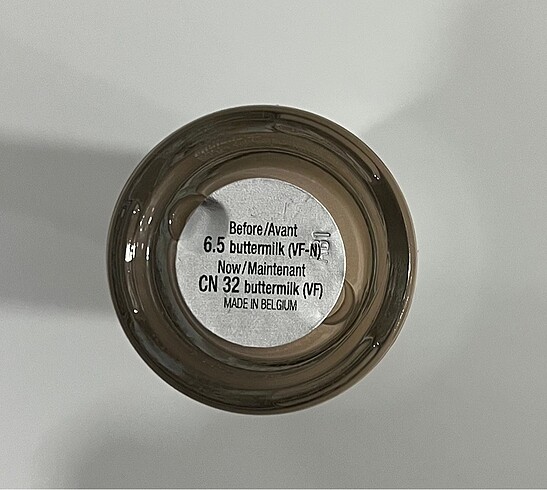 Beden Orjinal yeni Clinique Beyond Perfect fondöten + kapatıcı CN 32 B
