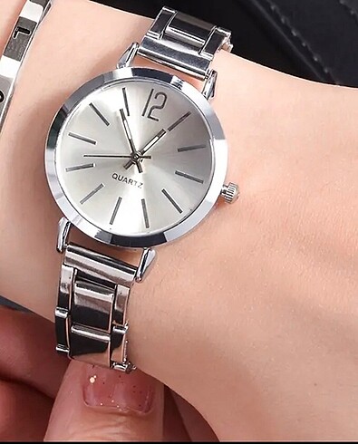 Bayan minimal saat silver