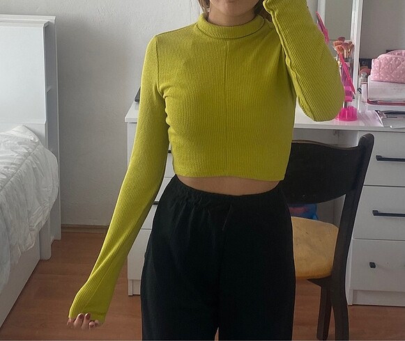 s Beden yeşil Renk Fıstık yeşili crop