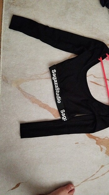 Maddona yaka crop
