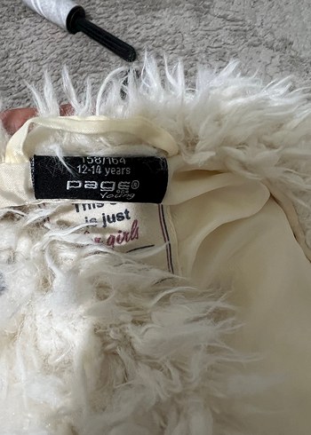 Beyaz Kürk Detaylı Yün Kız çocuk Yelek - Görsel 3