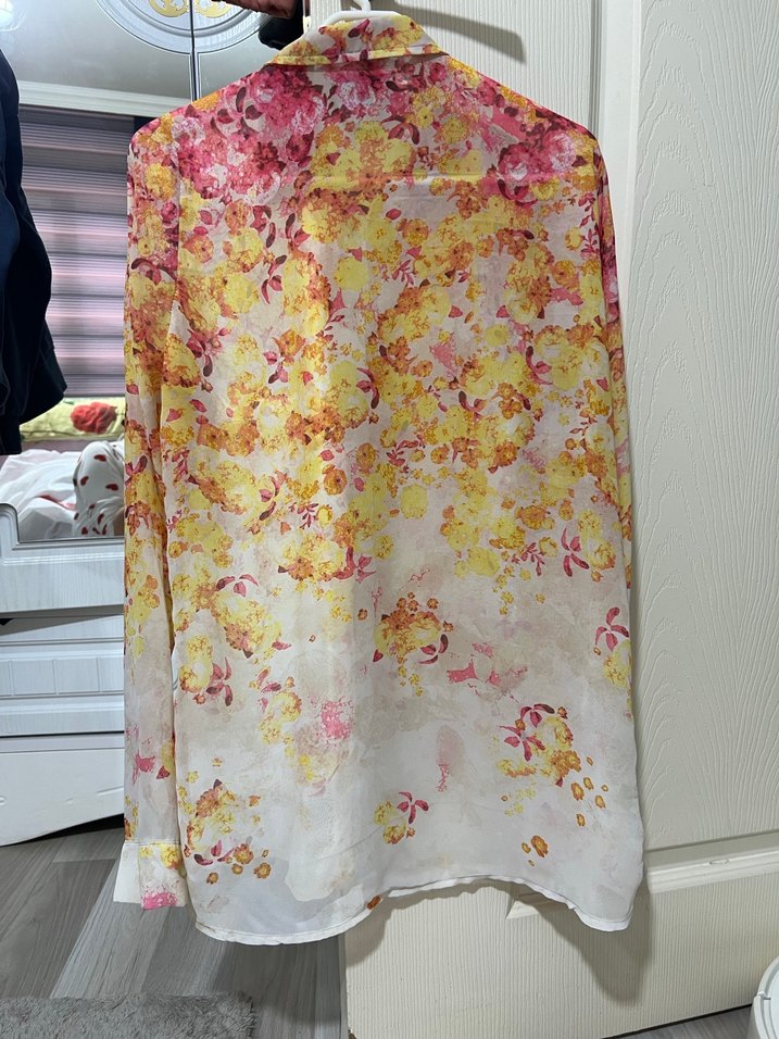 Sarı Pastel Tonlu Bağlama Desenli Kadın Gömlek - Görsel 2