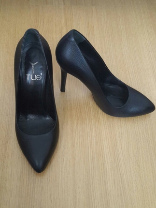 Beymen Tue markalı stiletto