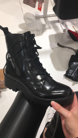 Bershka Hic giyilmedi