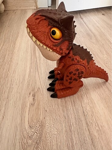 Jurassic World Dino Escape Toro Figürü