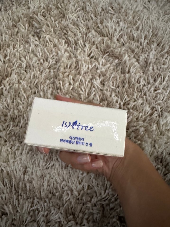 Isntree Hyaluronik Asit İçeren Güneş Jeli SPF 50+ - Görsel 4