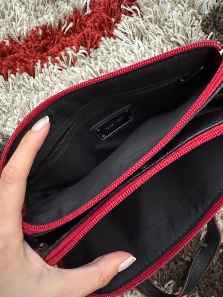 Nine West Siyah Deri Fermuarlı Kadın Çanta - Görsel 4