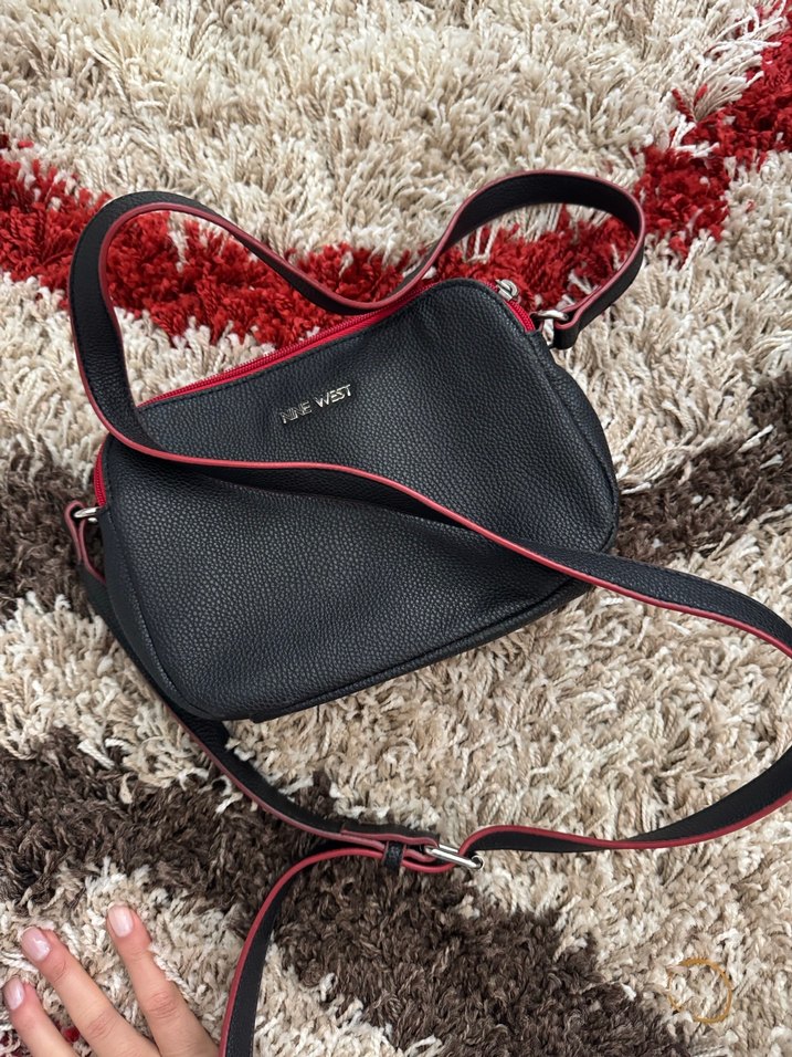 Nine West Siyah Deri Fermuarlı Kadın Çanta - Görsel 3