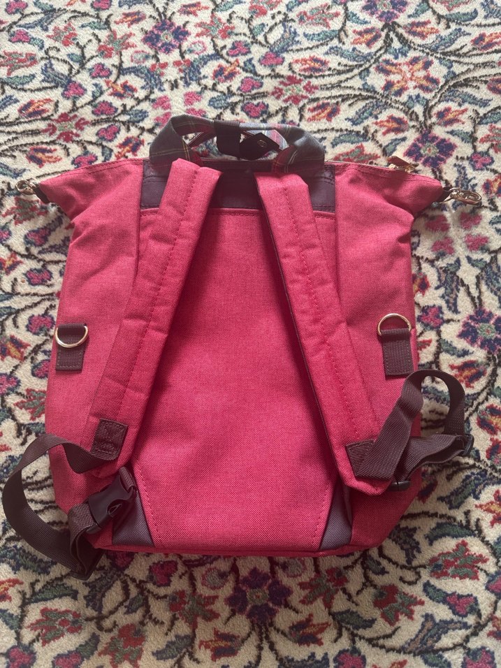 Bordo Baskılı Kadın Sırt Çantası - Görsel 2