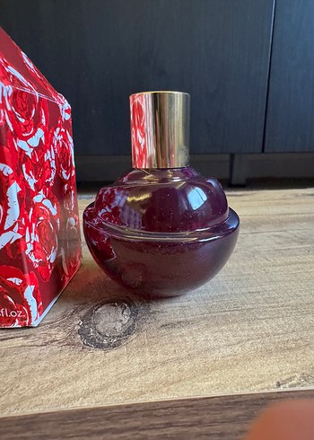 Oriflame Semagnifique Kadın Parfümü 50ml - Görsel 3