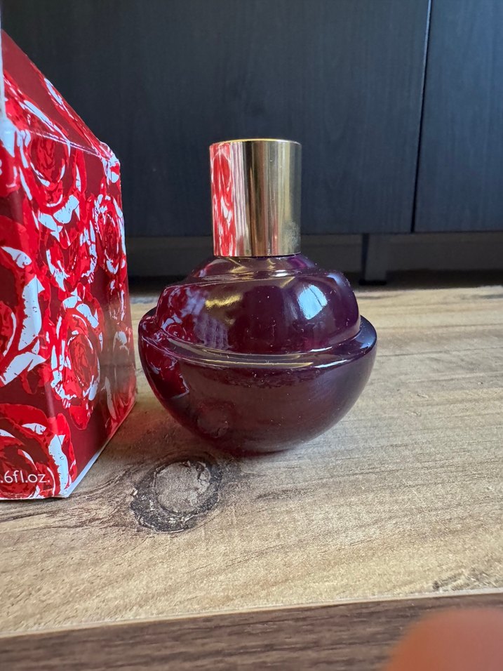 Oriflame Semagnifique Kadın Parfümü 50ml - Görsel 3