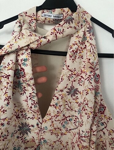 l Beden çeşitli Renk Zara cicekli bluz