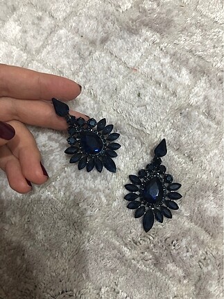 Lacivert taşlı küpe