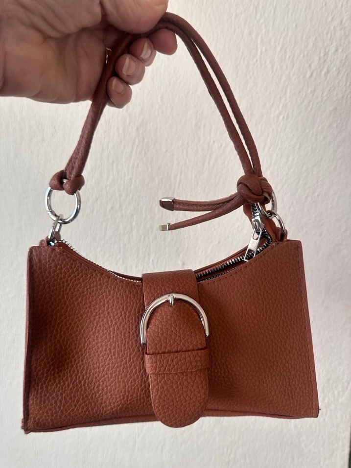 Kahverengi Deri Tokalı Kadın Çanta - Görsel 2