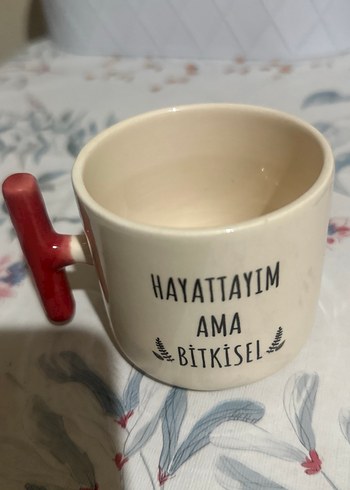 Kırmızı Kulplu krem bardak - Görsel 2