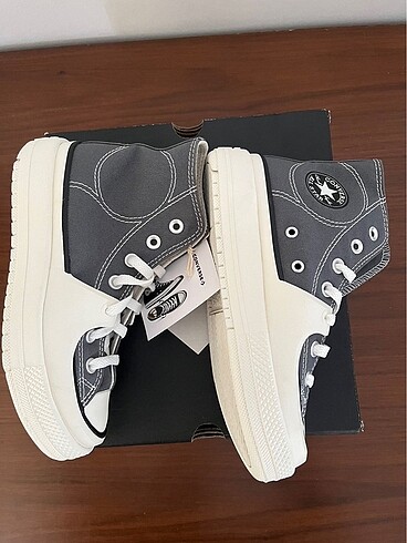 36 Beden gri Renk Converse high top sneakers