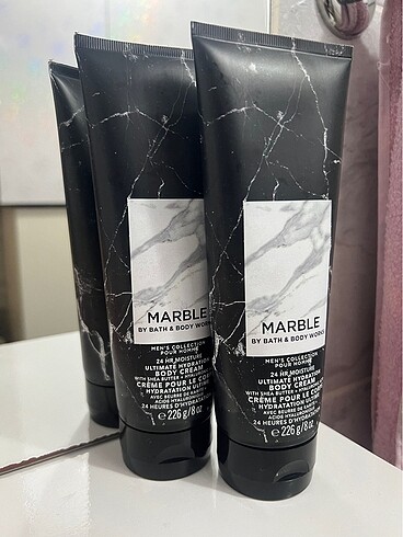 By BATH AND BODY WORKS