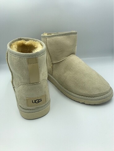 Ugg Mini ugg