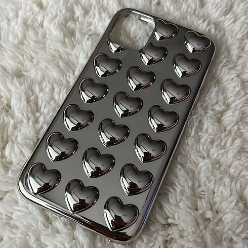 iPhone 11 gümüş kalpli kılıf