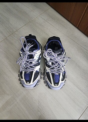 Balenciaga spor ayakkabı