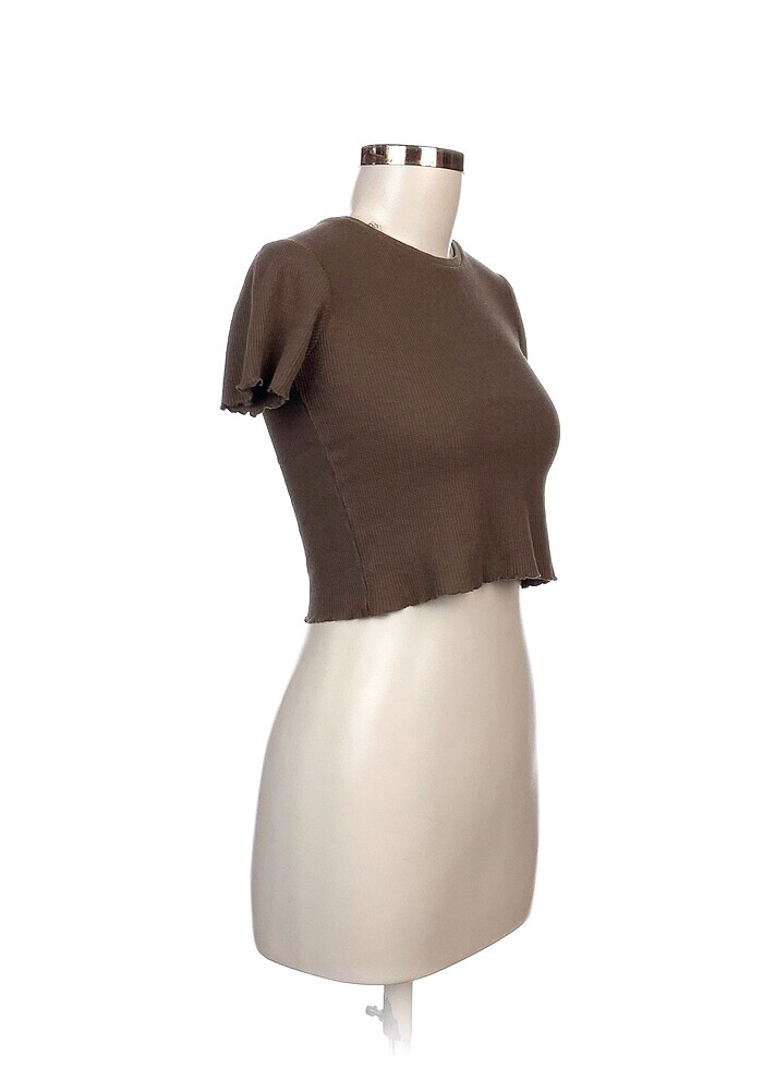 Pull and Bear T-shirt %70 İndirimli. - Görsel 2