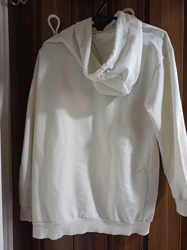 Beyaz Kapüşonlu Baskılı Kadın Sweatshirt - Görsel 3