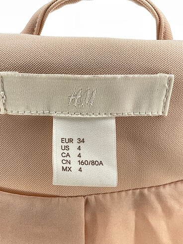 34 Beden çeşitli Renk H&M Blazer %70 İndirimli.