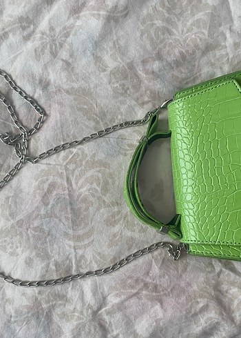 Yeşil Parlak Deri Kadın Çanta - Görsel 3