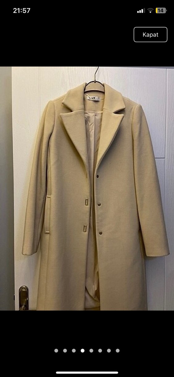 Bej Düğmeli Klasik Kaban - Görsel 2