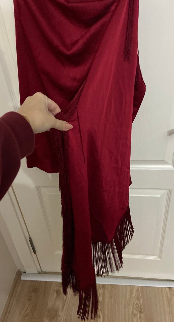 Adil Işık kırmızı elbise etiketi yok fakat hiç kullanılmadı  - Görsel 3