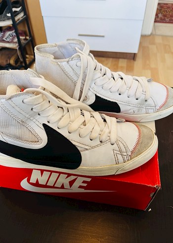 Nike Beyaz Kadın Spor Ayakkabı - Görsel 7