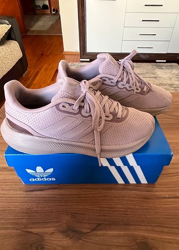 Adidas 38