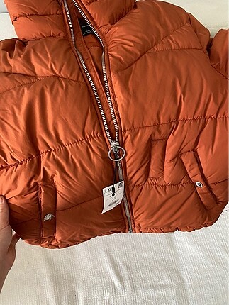 Bershka marka sıfır mont