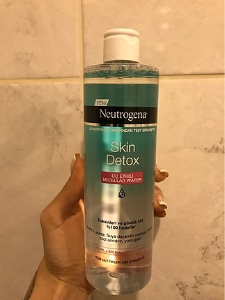 Neutrogena Skin Detox Alkolsüz Tonik