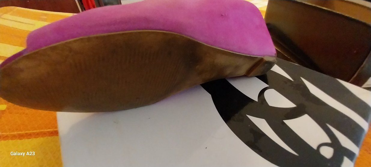 Pembe Süet Dolgu Topuklu Kadın Ayakkabi - Görsel 3