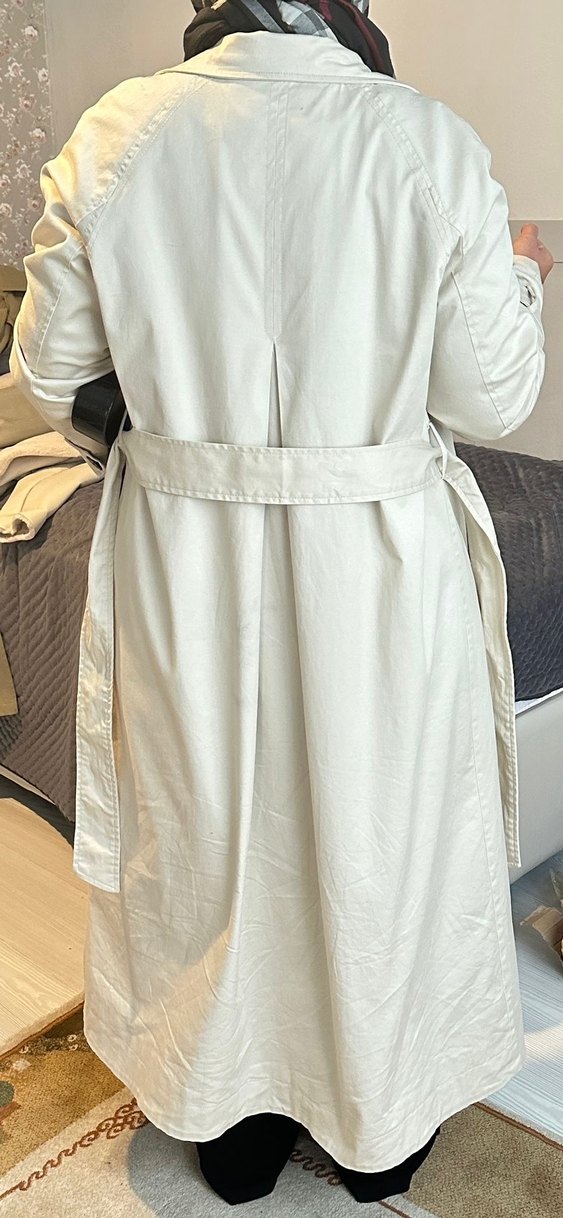 Bej Kuşaklı Uzun Kadın Trençkot - Görsel 2