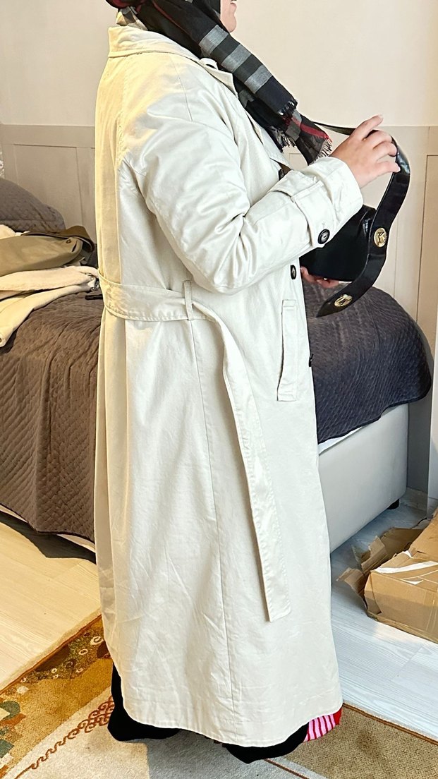 Bej Kuşaklı Uzun Kadın Trençkot - Görsel 3