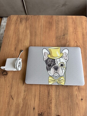 Macbook Air 2013 (Sıfır ayarında, çiziksiz, hatasız ve kutulu)
