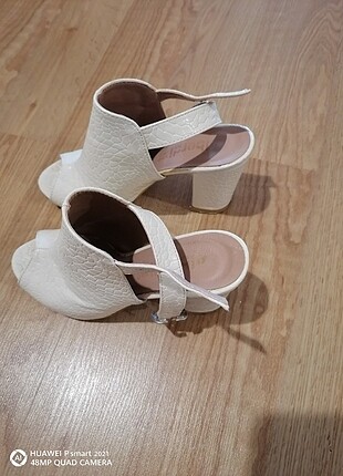 36 Beden Beyaz rugan ayakkabı 