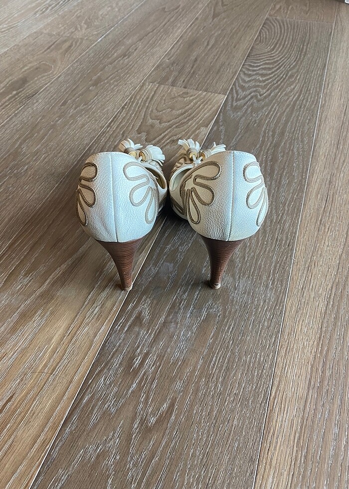 Kalliste marka,üzeri işlemeli ayakkabı - Görsel 3