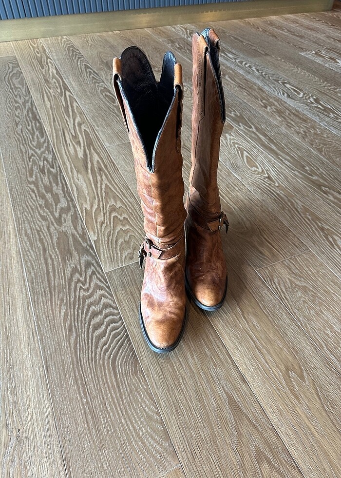 Yepyeni çok rahat Janet&Janet çizme - Görsel 3