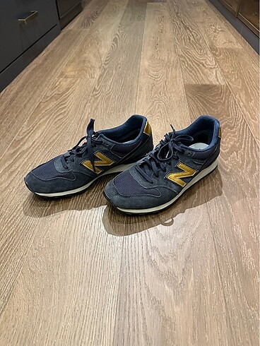 New Balance Lacivert sneaker