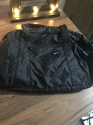 Nike spor çantası