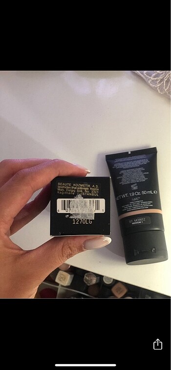 Beden Renk Nars pure radiant tinted moisturizer