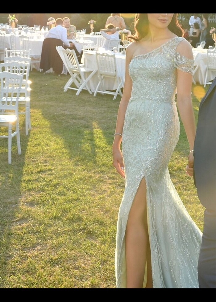 Özel dikim nişan elbisesi - Görsel 3