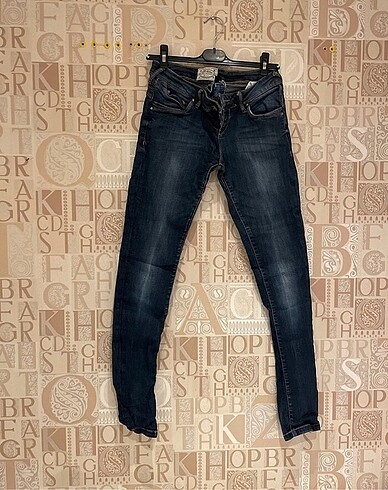 Bershka likralı jean kot